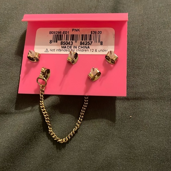 NWT Betsey Johnson Earring Set PINK - Picture 2 of 2